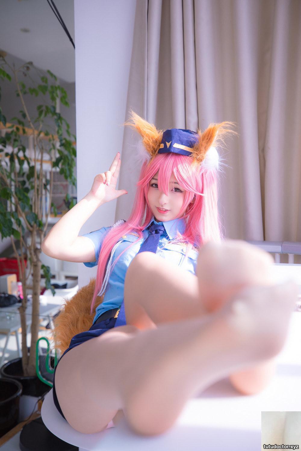Kamikazaka Mafuyus police officers appearance in FGO-Tamamo-mae · photo 4 of 74