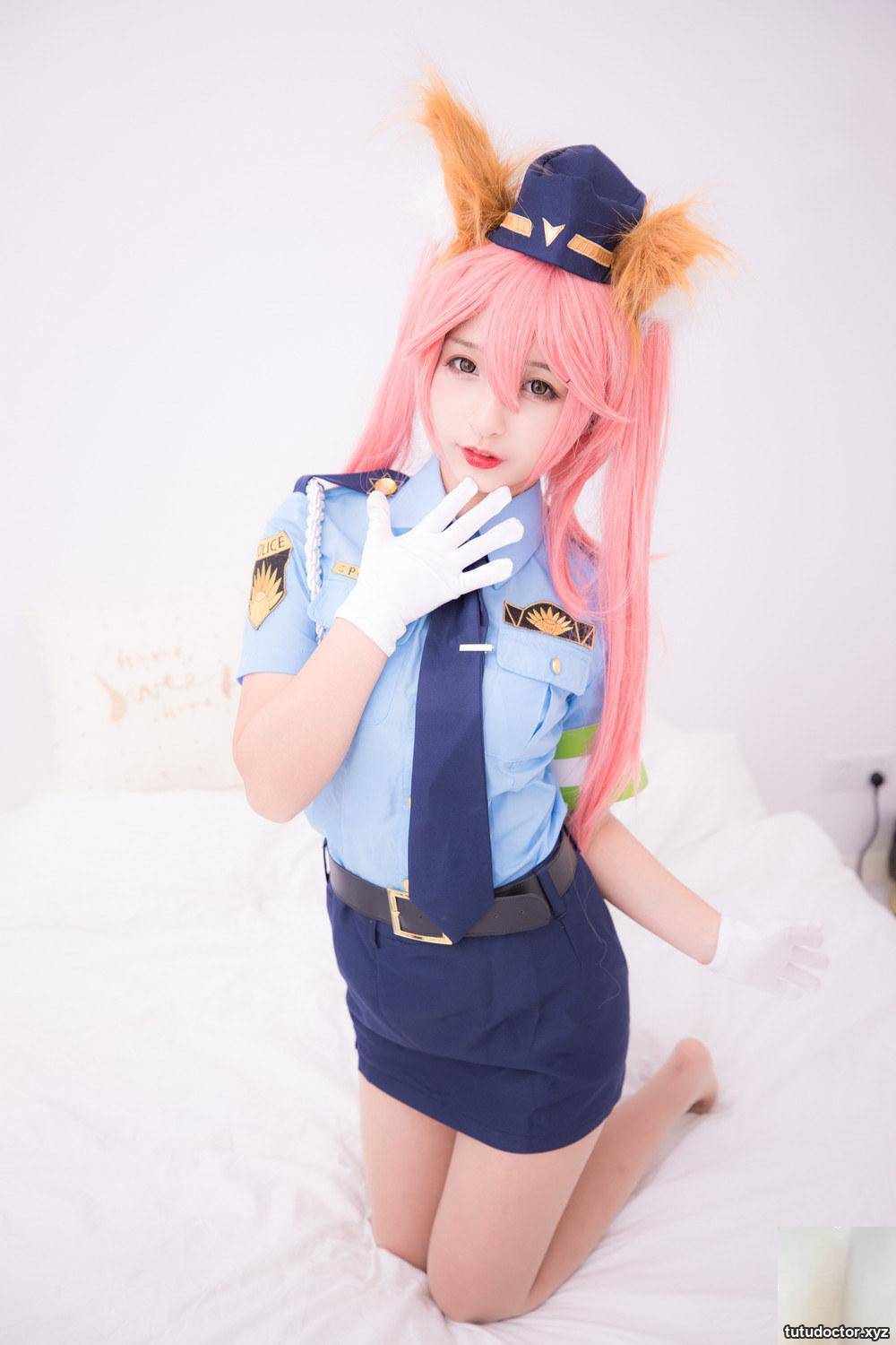 Kamikazaka Mafuyus police officers appearance in FGO-Tamamo-mae · photo 10 of 74