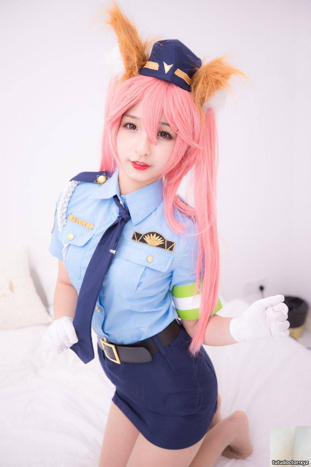 Kamikazaka Mafuyus police officers appearance in FGO-Tamamo-mae · photo 15 of 74