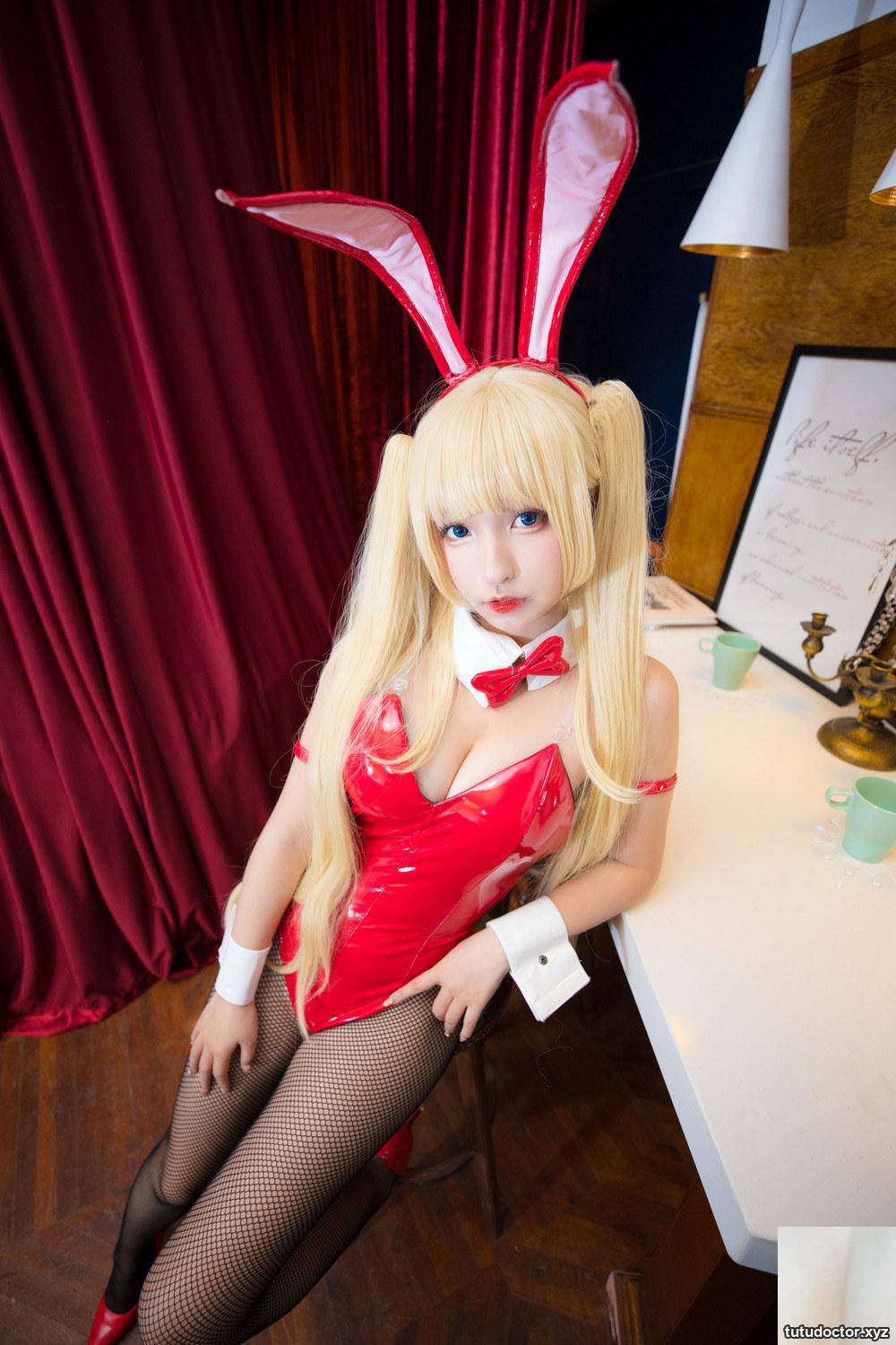 Kagakusaka Mafuyus How to Raise an Inconspicuous Heroine-Eri · photo 30 of 87