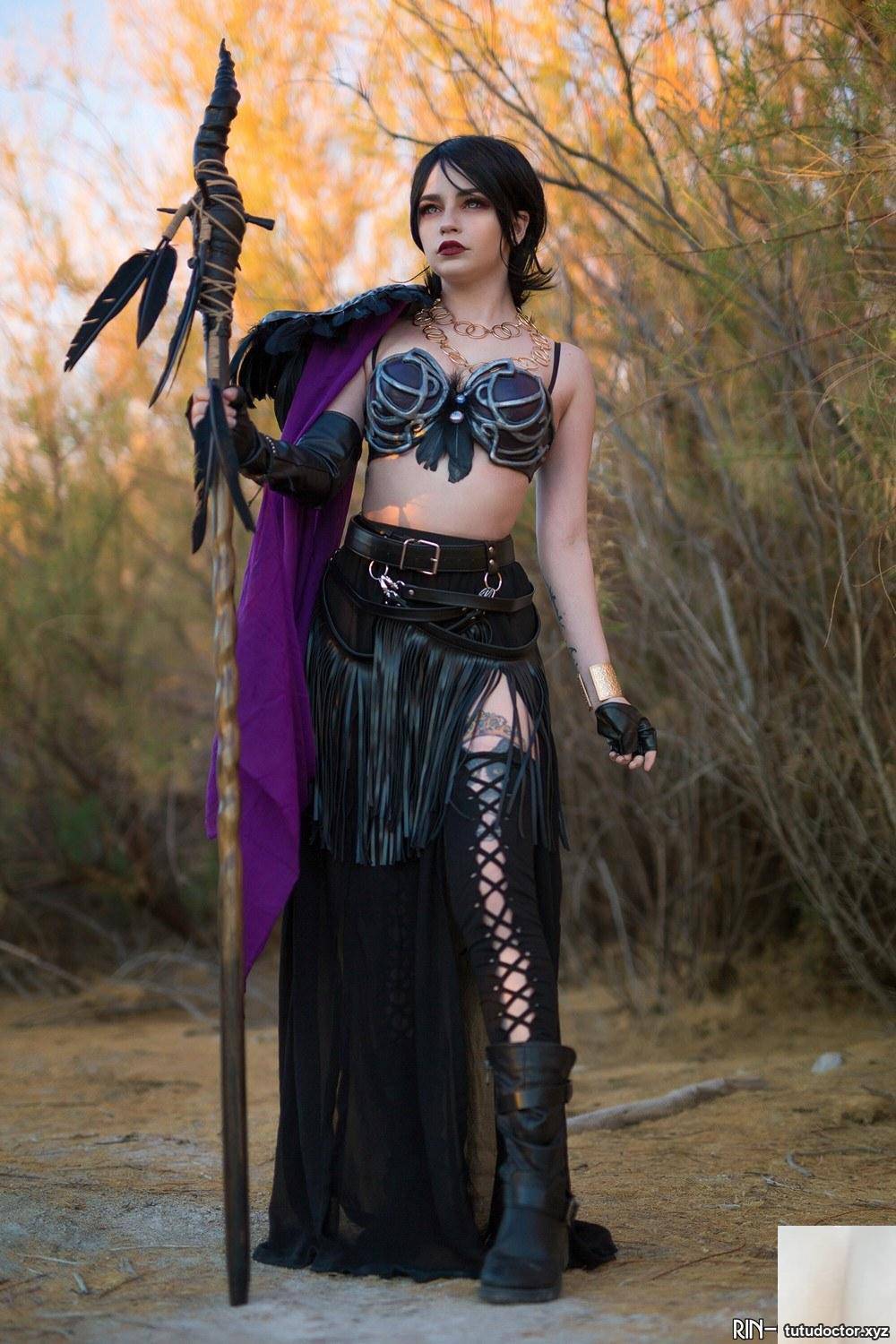 Morrigan · photo 2 of 73