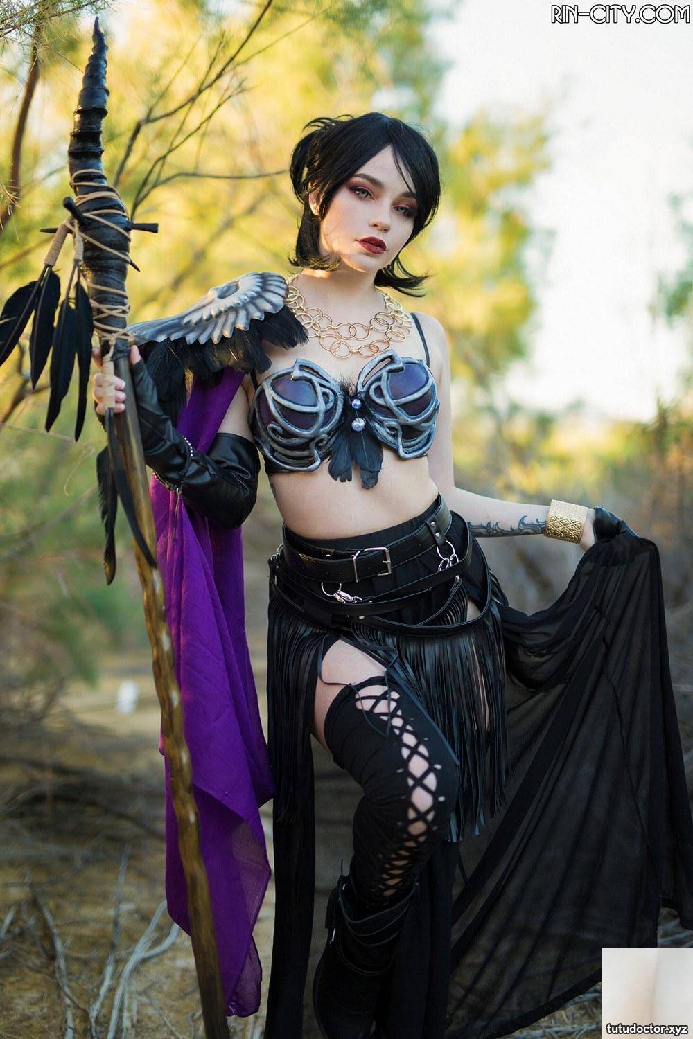 Morrigan · photo 18 of 73