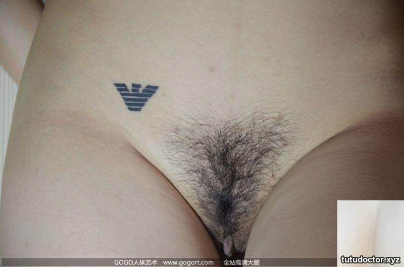 Beautiful Chinese model Siqi takes super private body shots · photo 42 of 81
