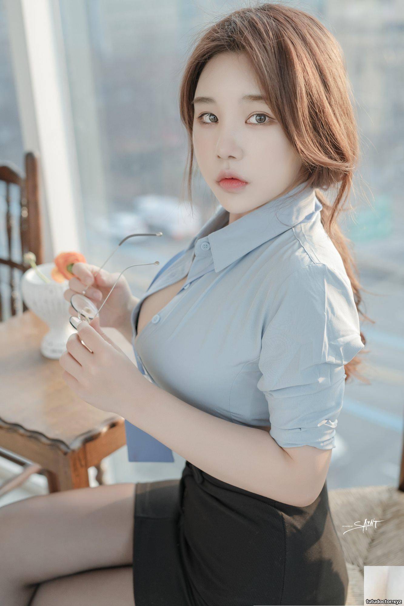 SAINT Photolife – Zzyuri (쮸리) – Shirt (6 · photo 39 of 59