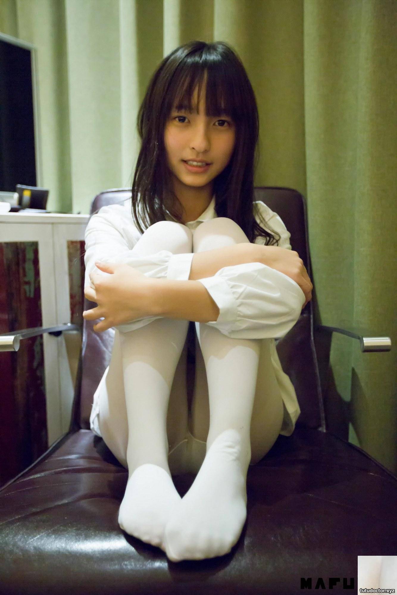 Kagakusaka Mafuyus Split Type Shikusui white pantyhose makes me · photo 7 of 48