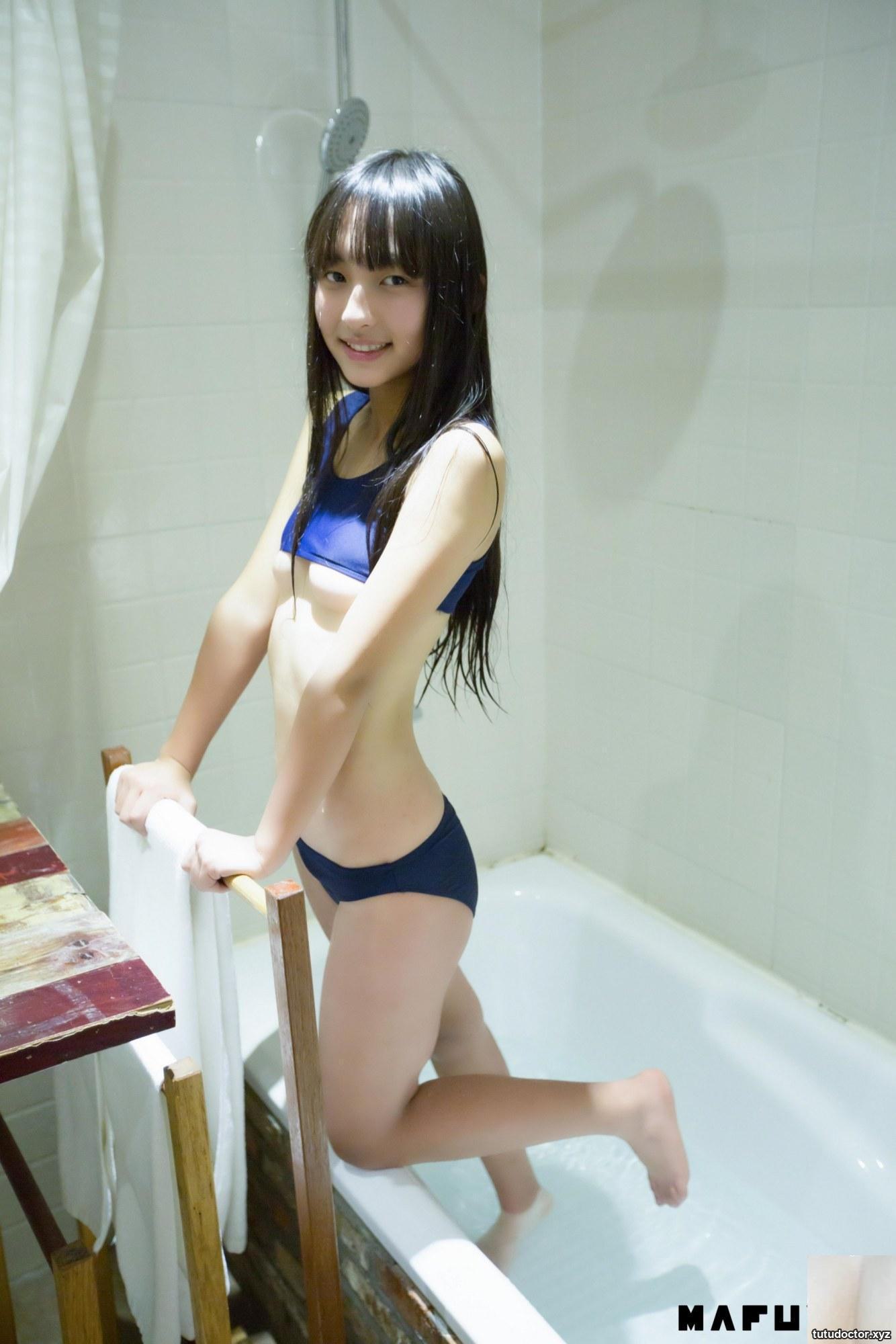 Kagakusaka Mafuyus Split Type Shikusui white pantyhose makes me · photo 25 of 48