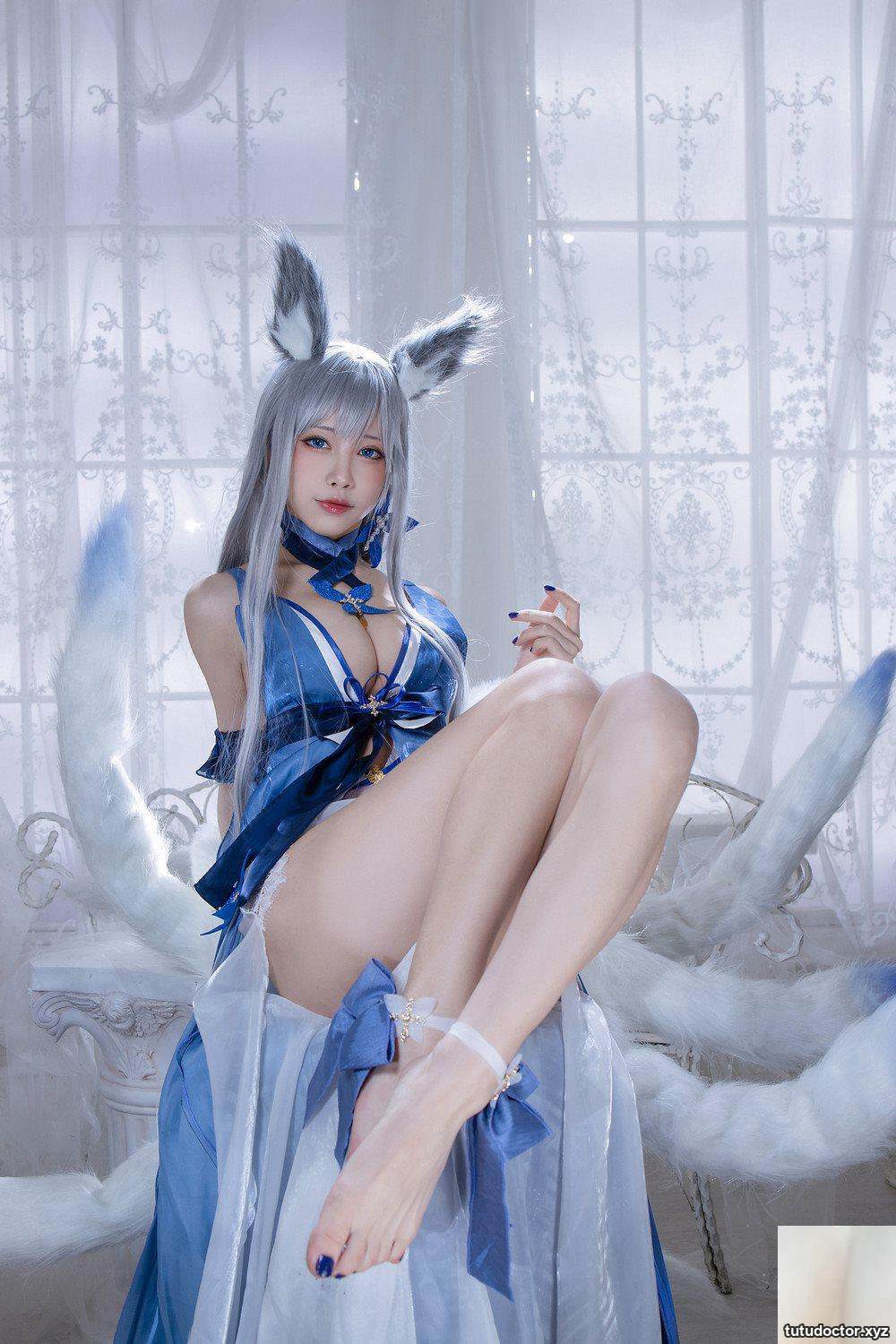 Shui Miao Aquas Azur Lane-Shinano long white legs that you never · photo 23 of 46