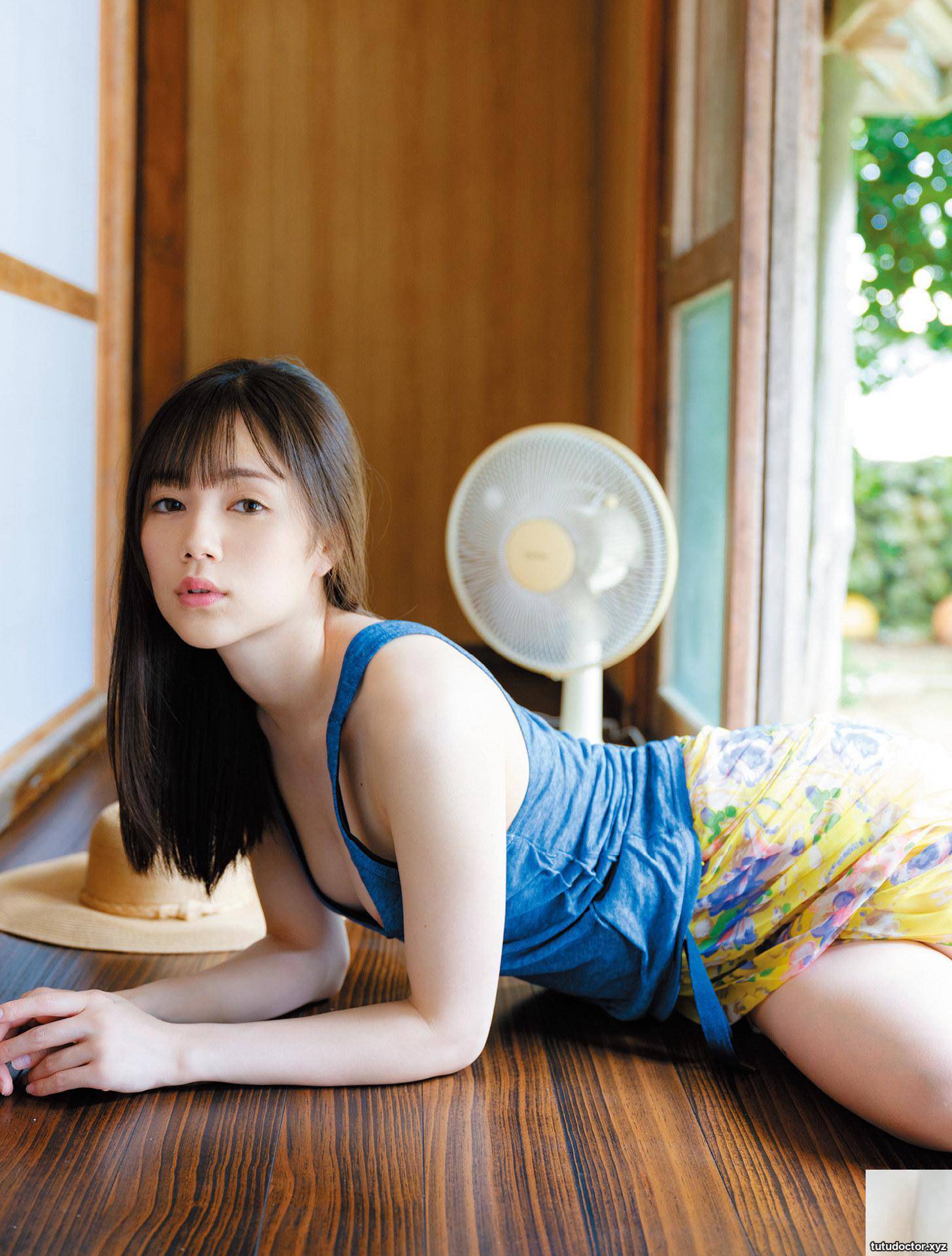 Insomnia Remu Suzumori Photo Collection · photo 20 of 43