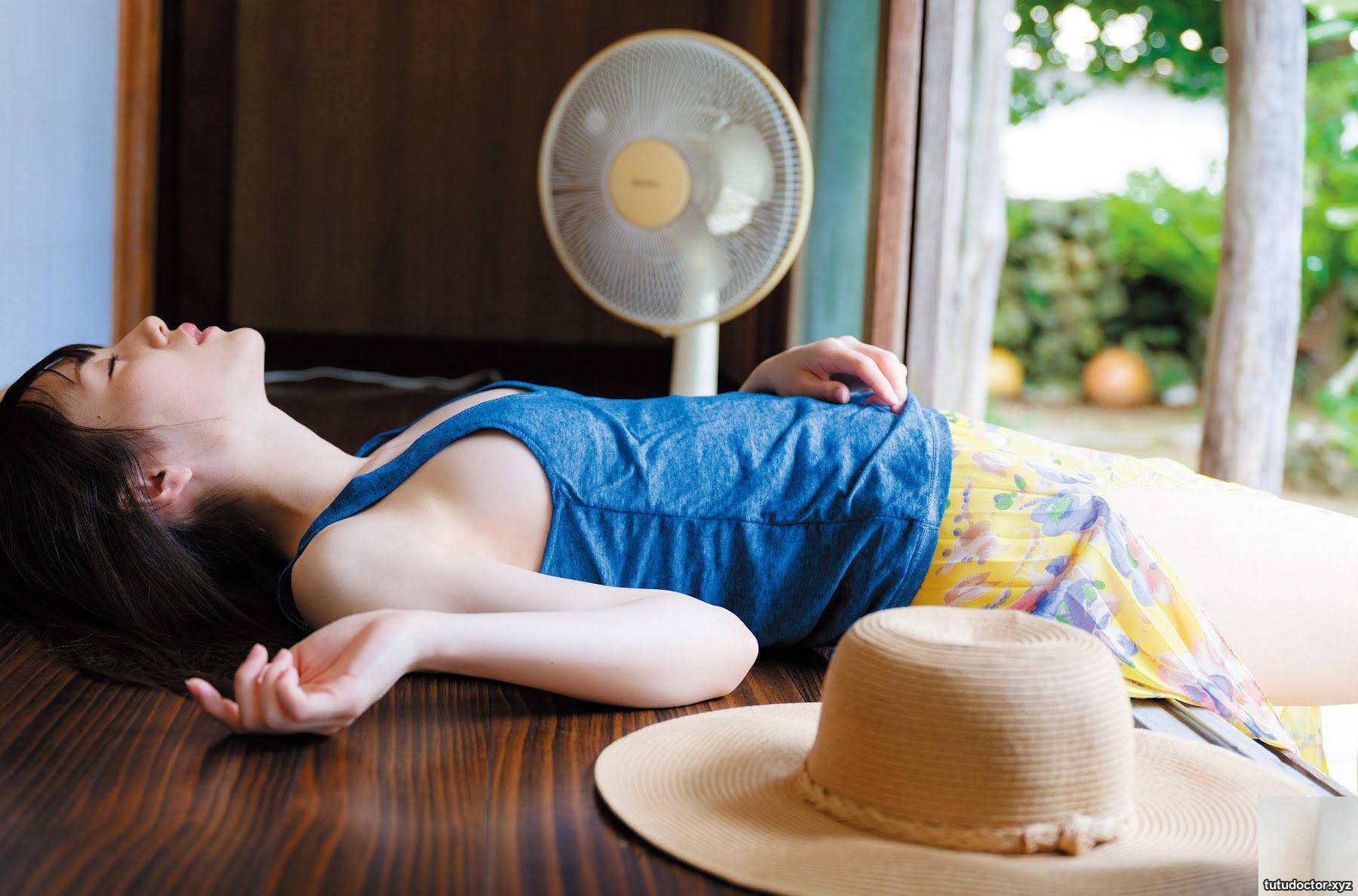 Insomnia Remu Suzumori Photo Collection · photo 22 of 43