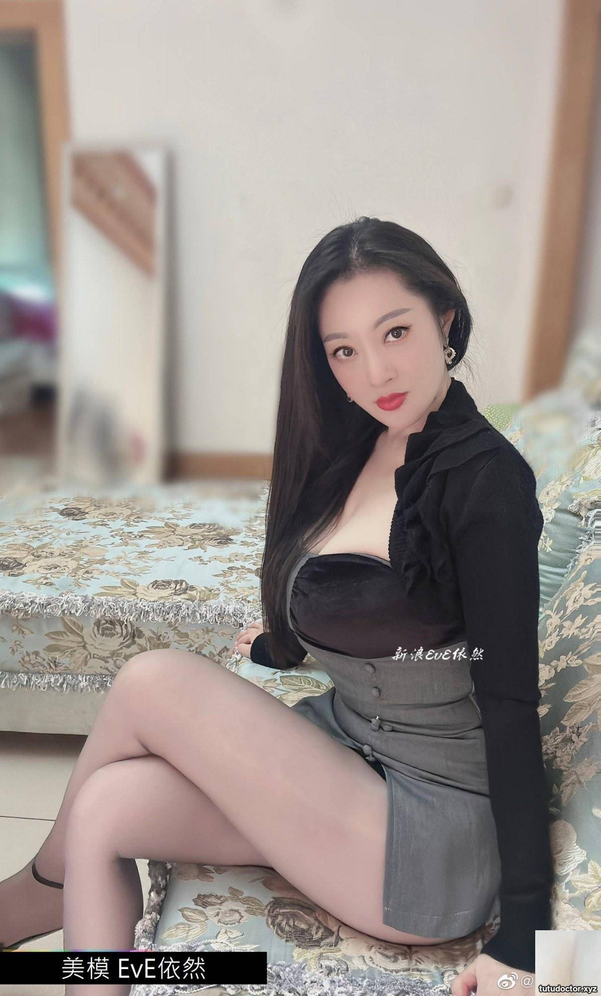 Beautiful model EvE is still in Twitter Collection VIP Exclusive · photo 24 of 103