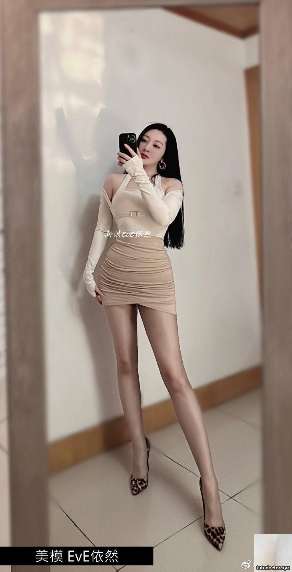 Beautiful model EvE is still in Twitter Collection VIP Exclusive · photo 60 of 103