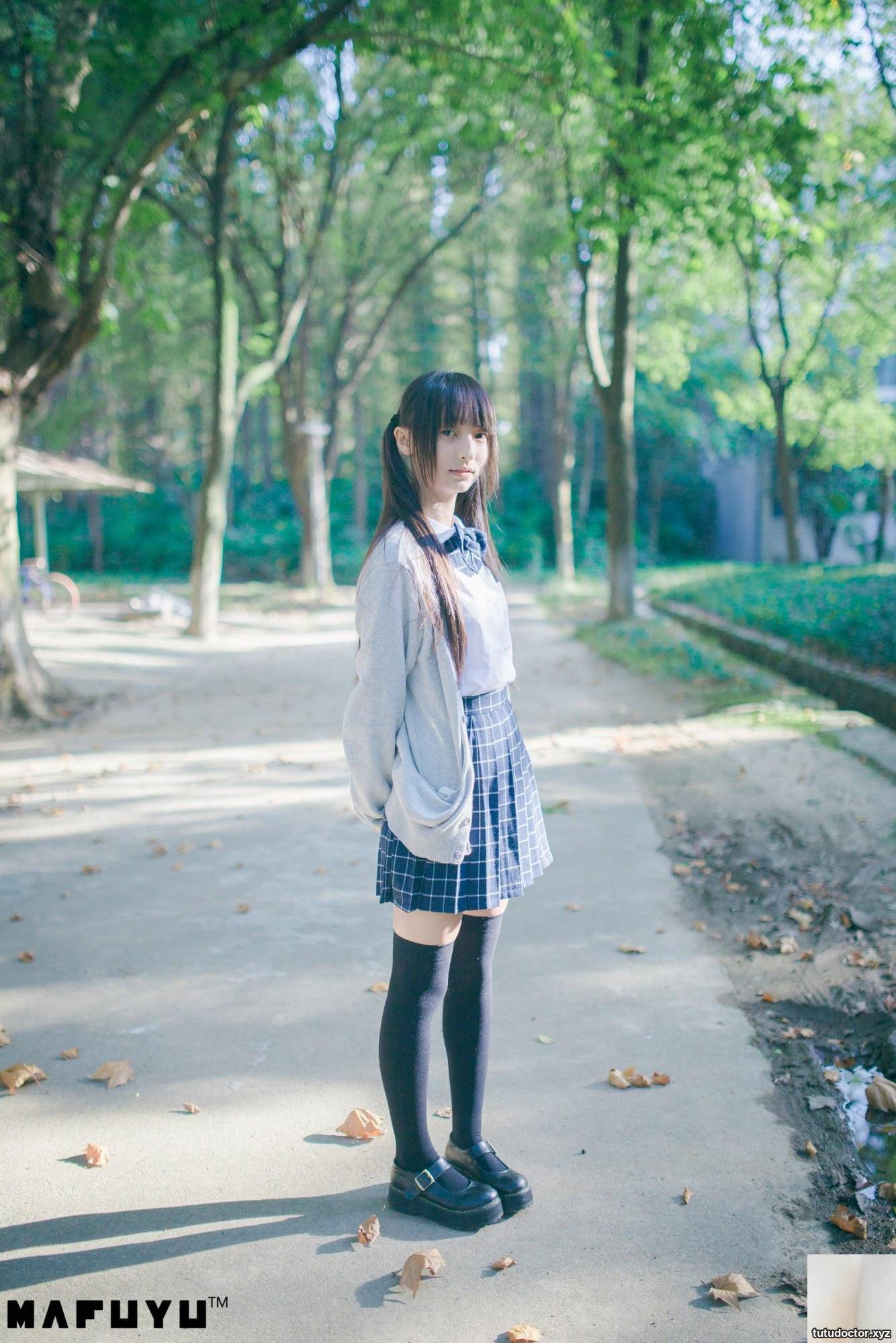 Kagakusaka Mafuyus cute figure in Sweetheart Skirt will · photo 40 of 79