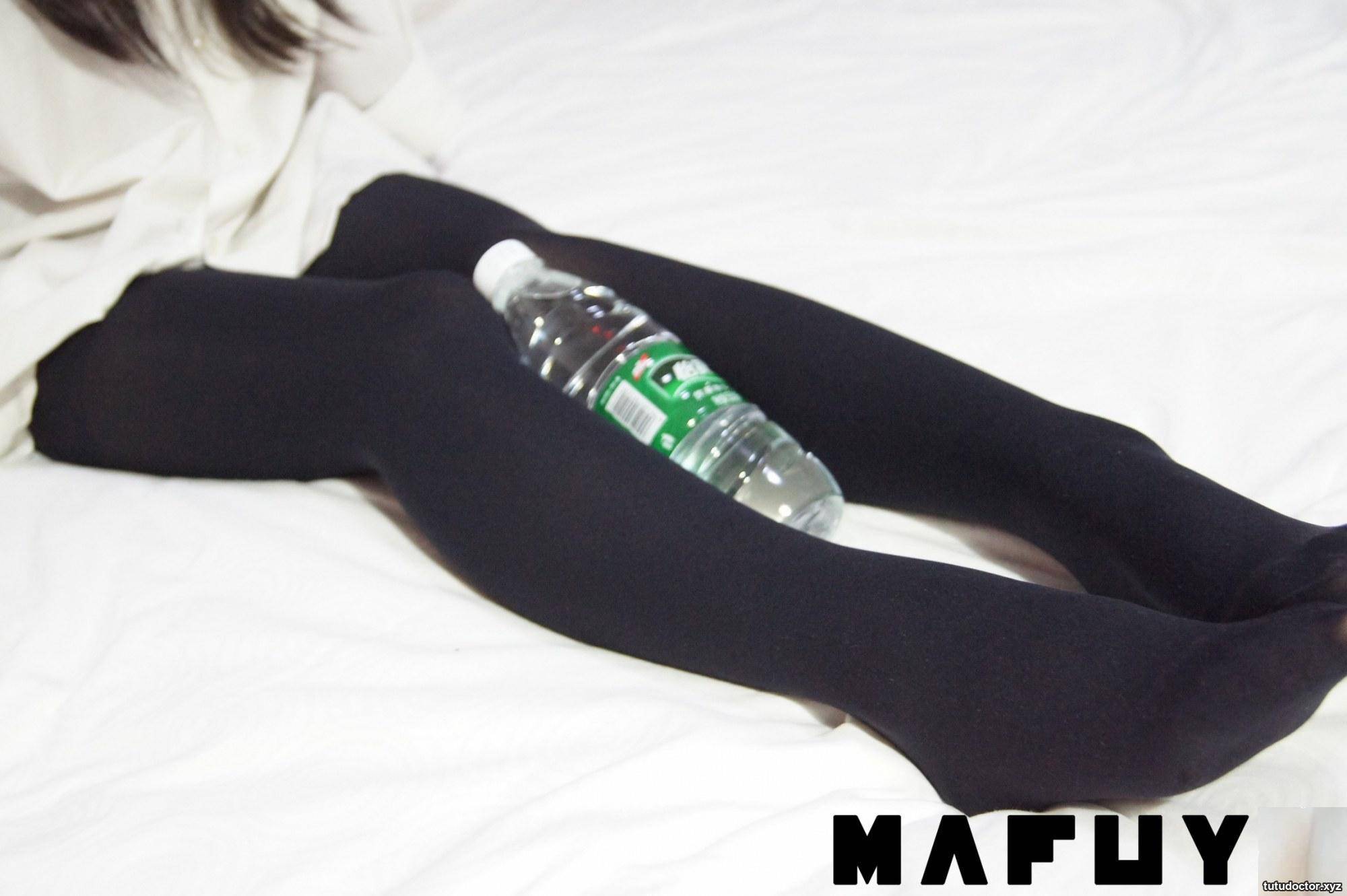 Kagakusaka Mafuyus Black Pantyhose Temptation 2 exposes her · photo 6 of 45
