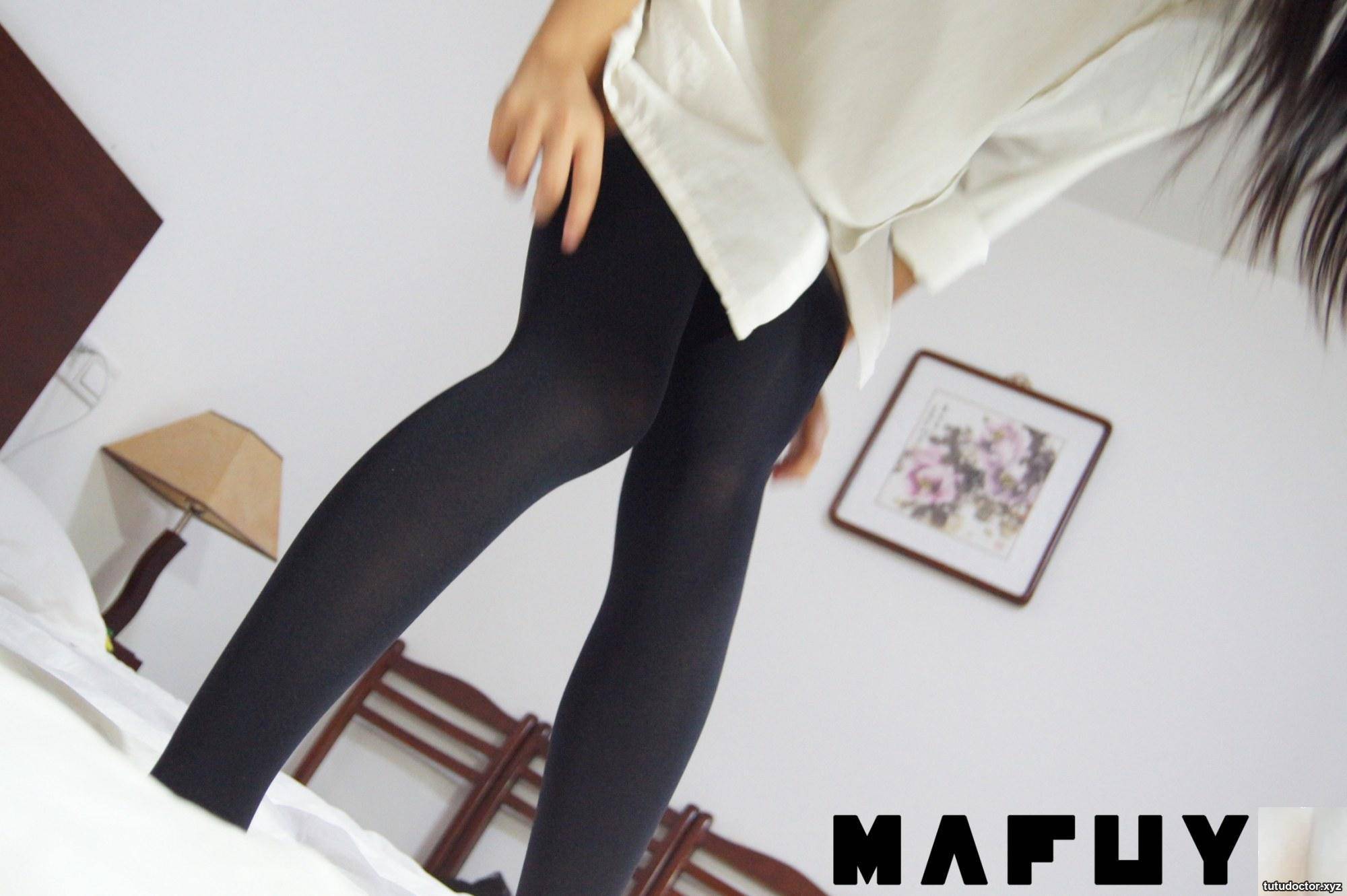 Kagakusaka Mafuyus Black Pantyhose Temptation 2 exposes her · photo 25 of 45