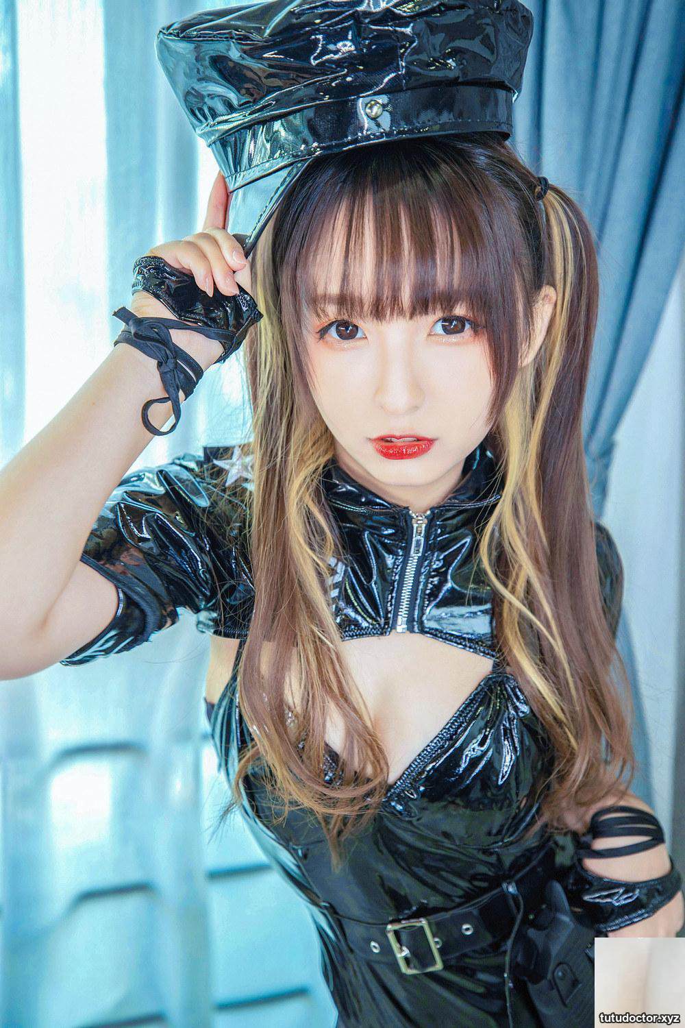 Kamikazaka Mafuyus Sexy Police Officer 2 fishnet stockings and · photo 36 of 76