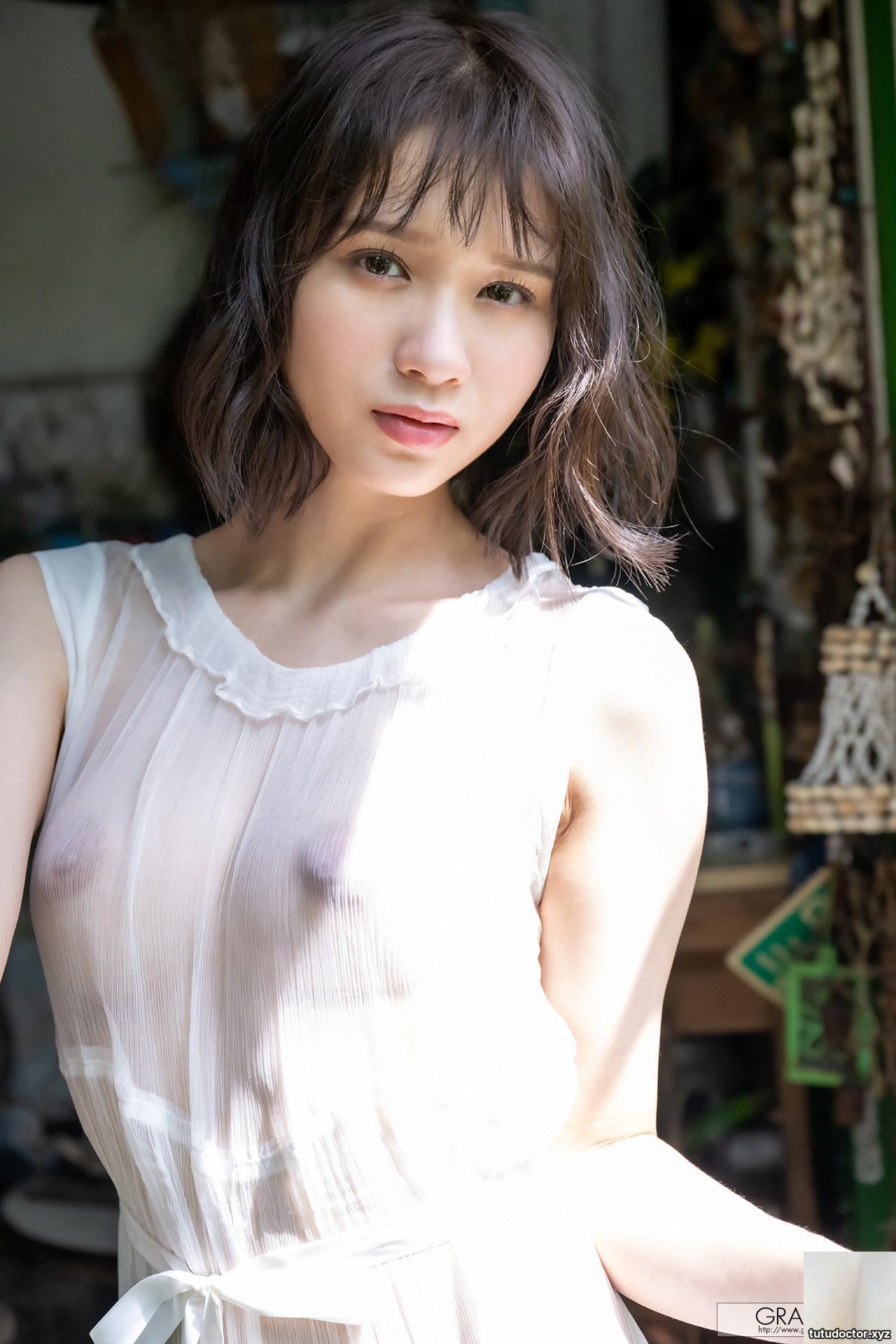 Ogura Nanami- -Graphis- Gals Precious Stone Vo · photo 19 of 20