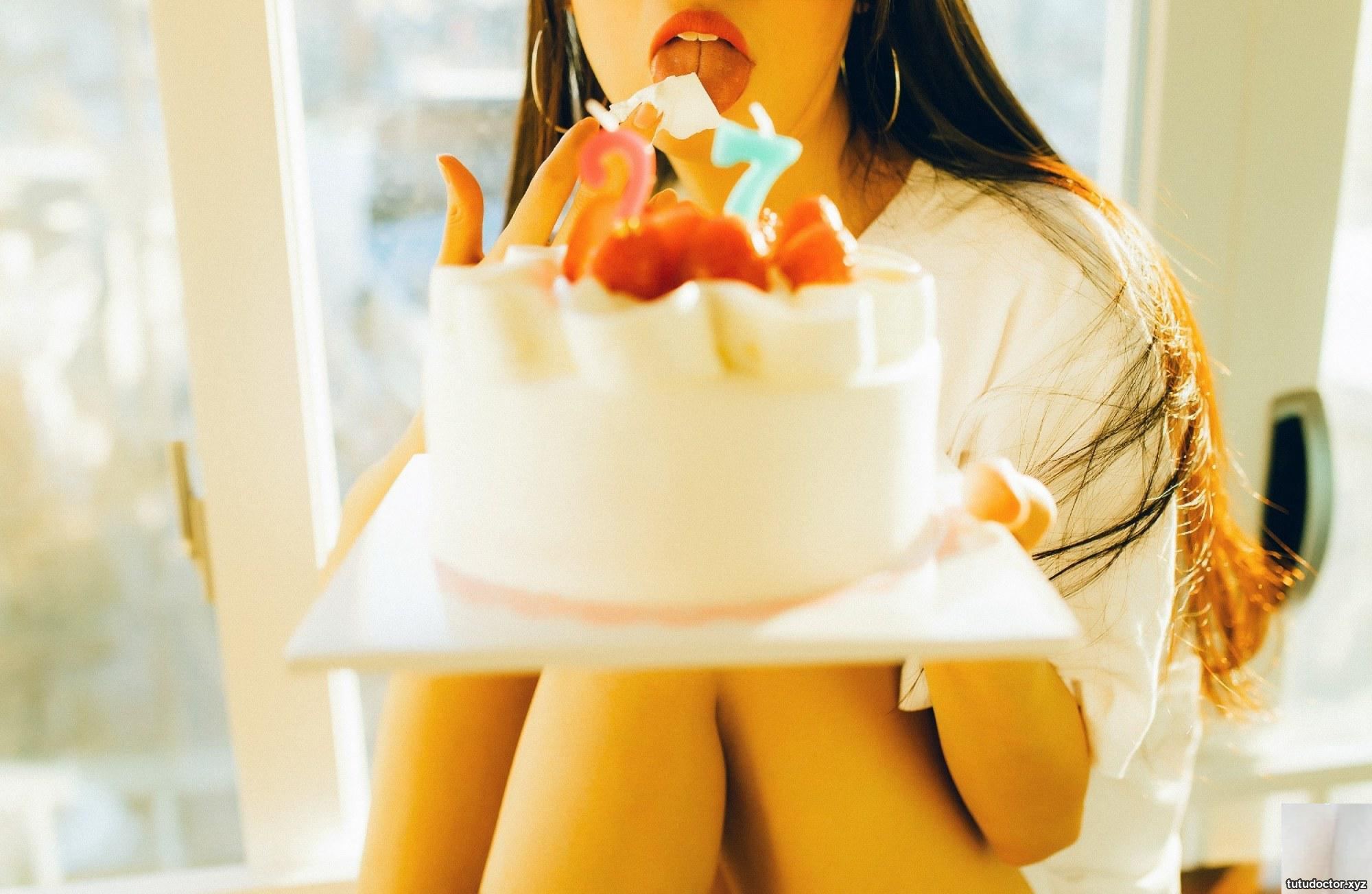 (Moon Night Snap) Mona (모나) – Happy Birt