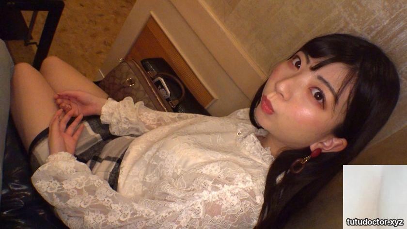 Enjoy a sex video with a plain-looking black-haired sex friend · photo 3 of 14