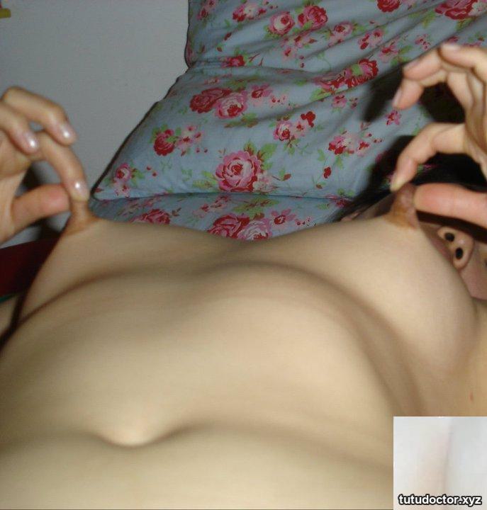 Wifes hot and attractive figure · photo 6 of 10
