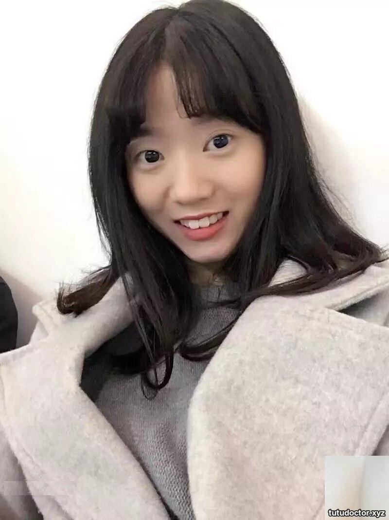 An innocent female college student was betrayed by her · photo 3 of 17