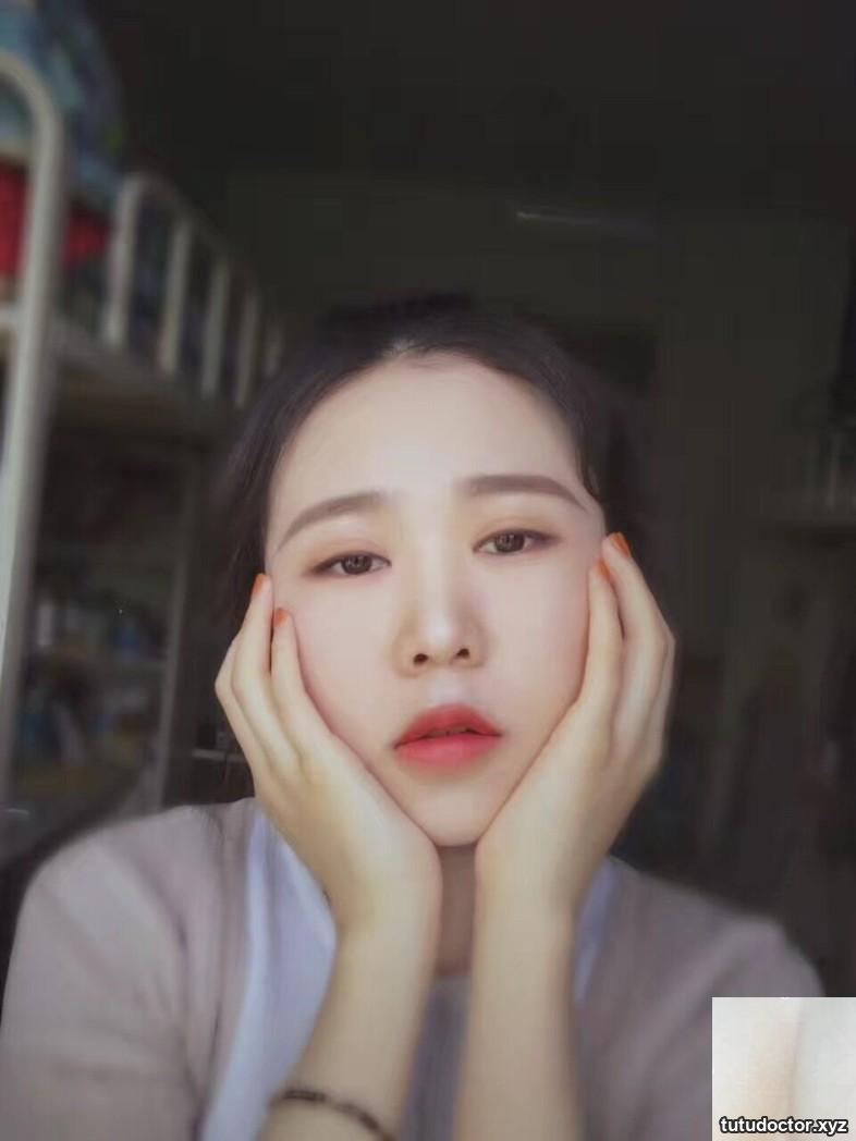 A pink and tender sophomore girl from Qingdao University and her · photo 6 of 18