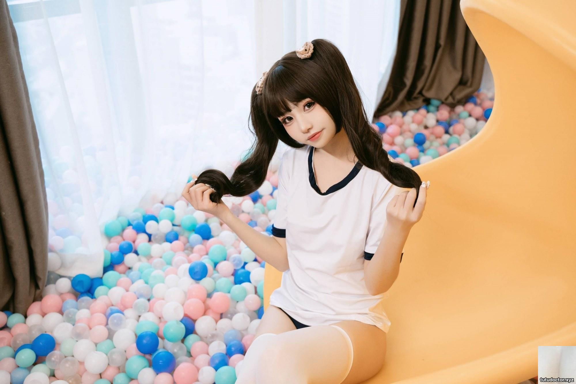 Welfare girl Meow Xiaojis Xiaojis Private Paradise VIP Exclusive · photo 33 of 89