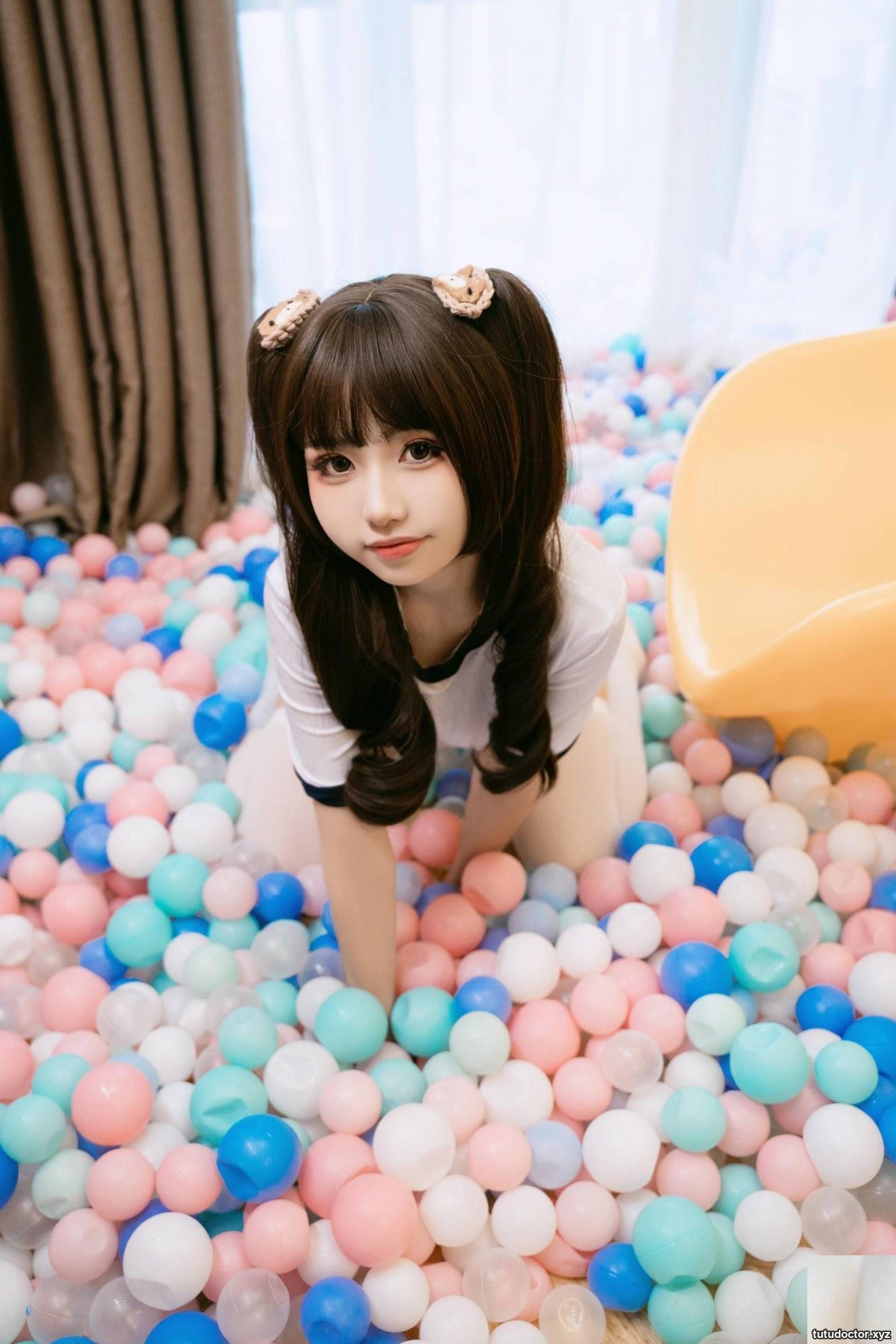 Welfare girl Meow Xiaojis Xiaojis Private Paradise VIP Exclusive · photo 39 of 89