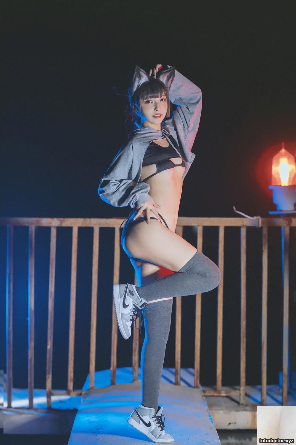 Mafuyu Kagurazaka《Black Wolf Sister》 Harmless Manic Hidemi Waist · photo 28 of 66