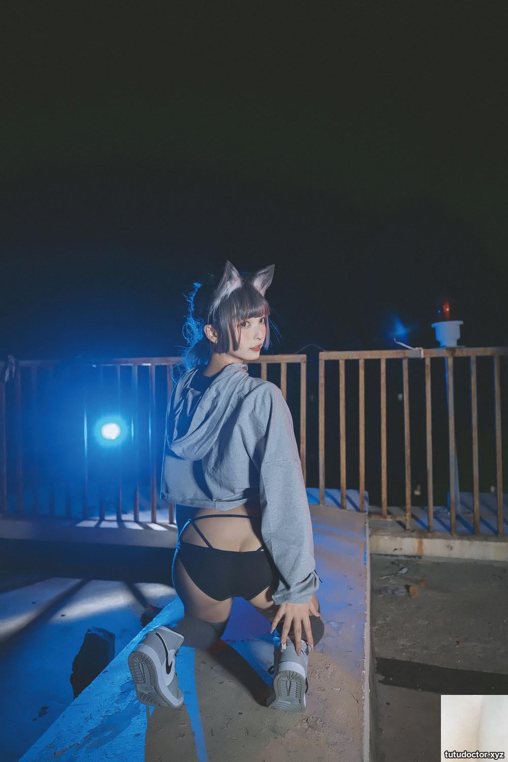Mafuyu Kagurazaka《Black Wolf Sister》 Harmless Manic Hidemi Waist · photo 35 of 66