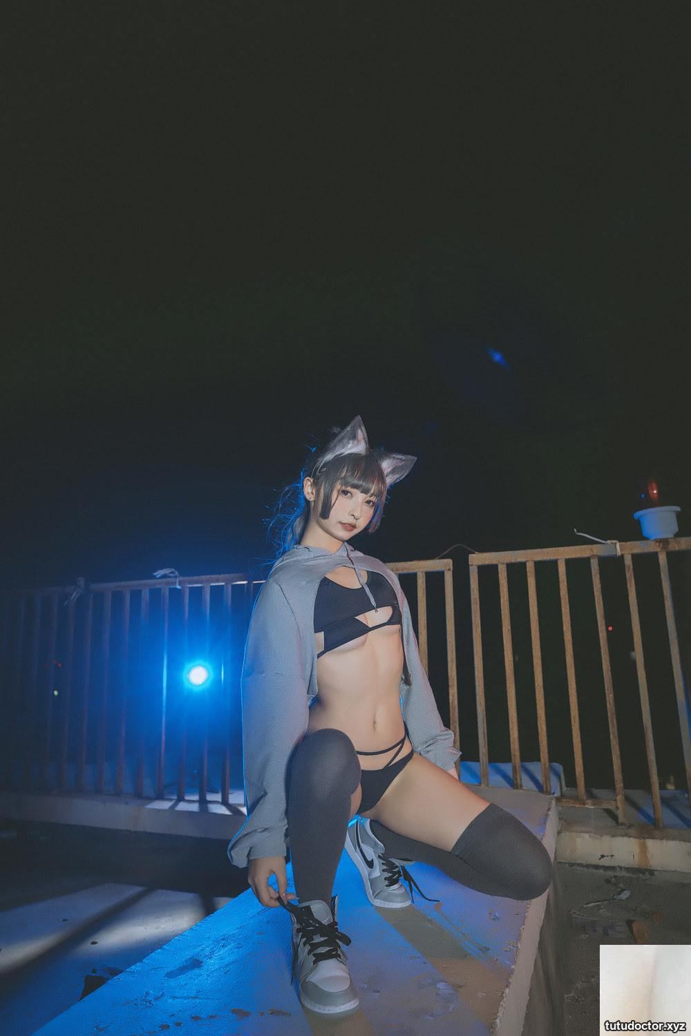 Mafuyu Kagurazaka《Black Wolf Sister》 Harmless Manic Hidemi Waist · photo 37 of 66