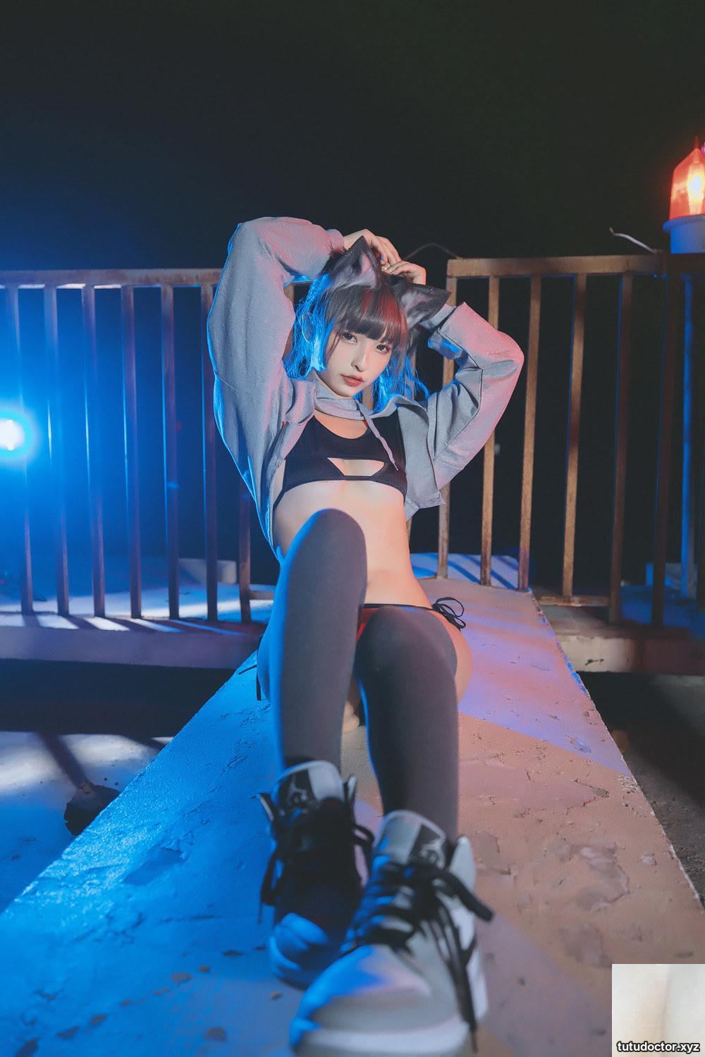 Mafuyu Kagurazaka《Black Wolf Sister》 Harmless Manic Hidemi Waist · photo 44 of 66
