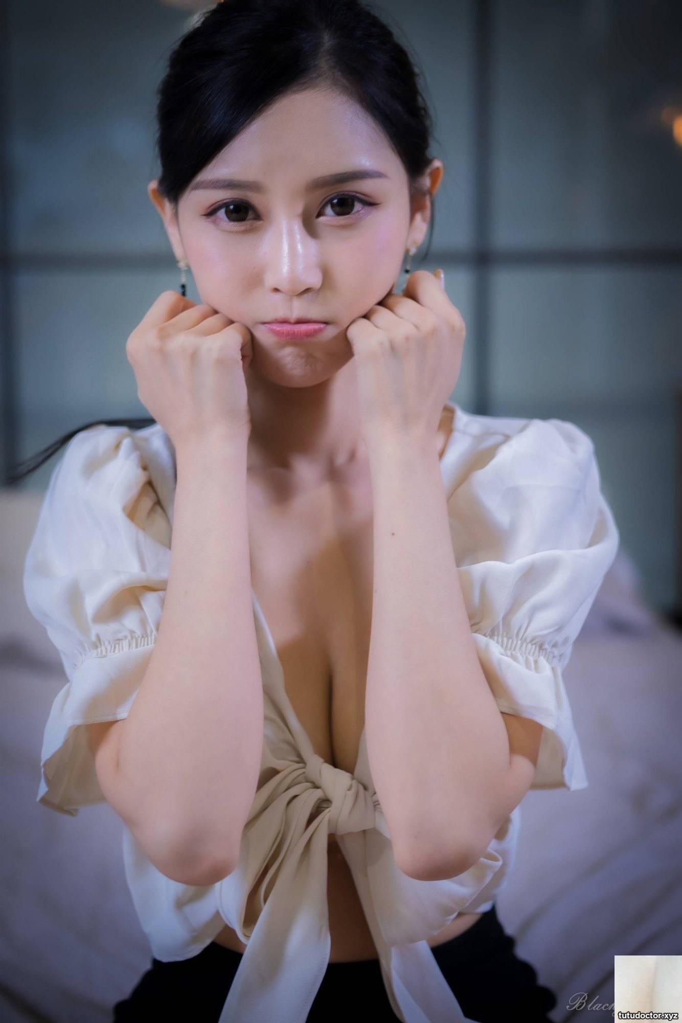 Long-legged beauty model Xu Huiling, sexy OL, high heels and · photo 66 of 72