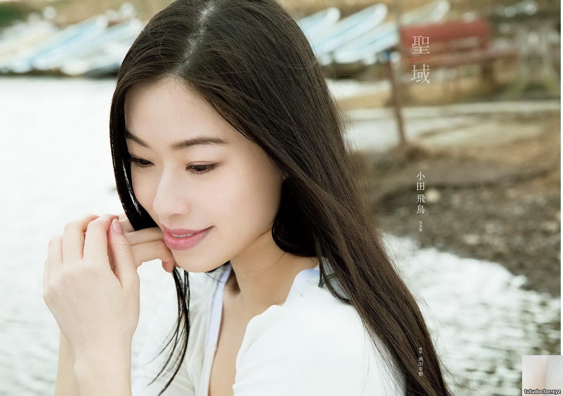 The elegant beauty exudes a strong milky fragrance · photo 4 of 22