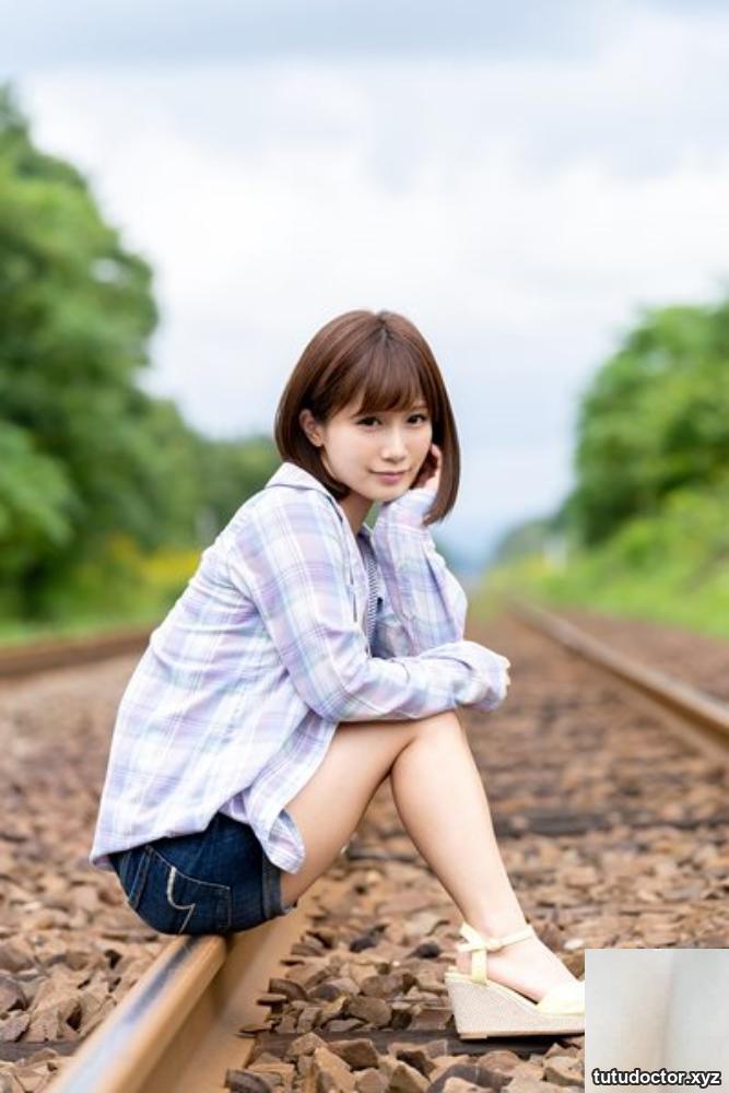 Graphis Minami Kojima Happiness Volume 1 · photo 34 of 55