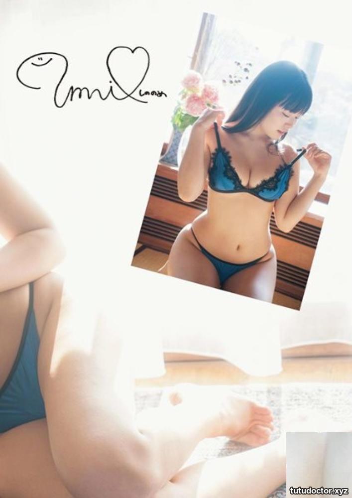 She has fair skin and a plump figure that cant be contained · photo 9 of 10