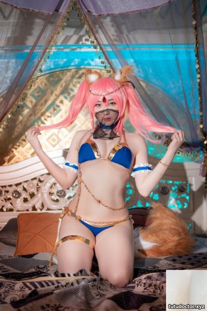 BamBi밤비’s “FGO Tamamo Mae” dancer fox sister is so sexy (24P)