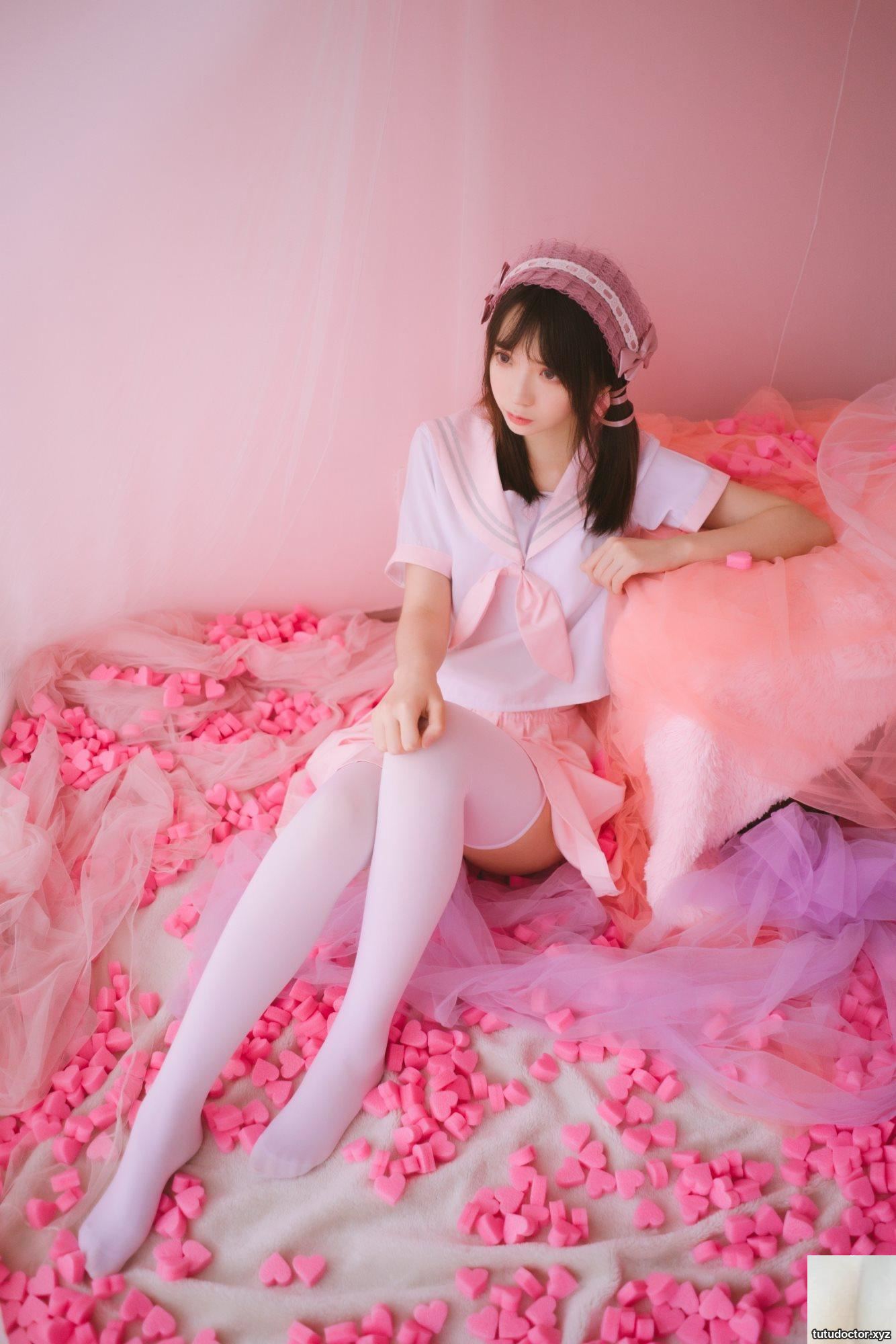 Welfare Girl-Crazy Cat SS Stockings Rhapsody (Pink) VIP · photo 28 of 54
