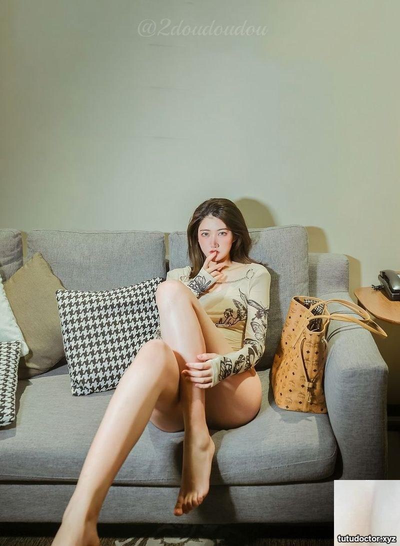 Twitter welfare: Domestic top long-legged beauty model · photo 28 of 44