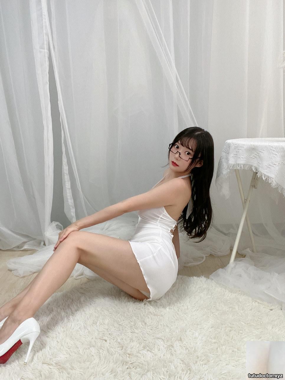 Vanilla Meow Lulus White Low-cut Dress cleavage curve fully · photo 24 of 36