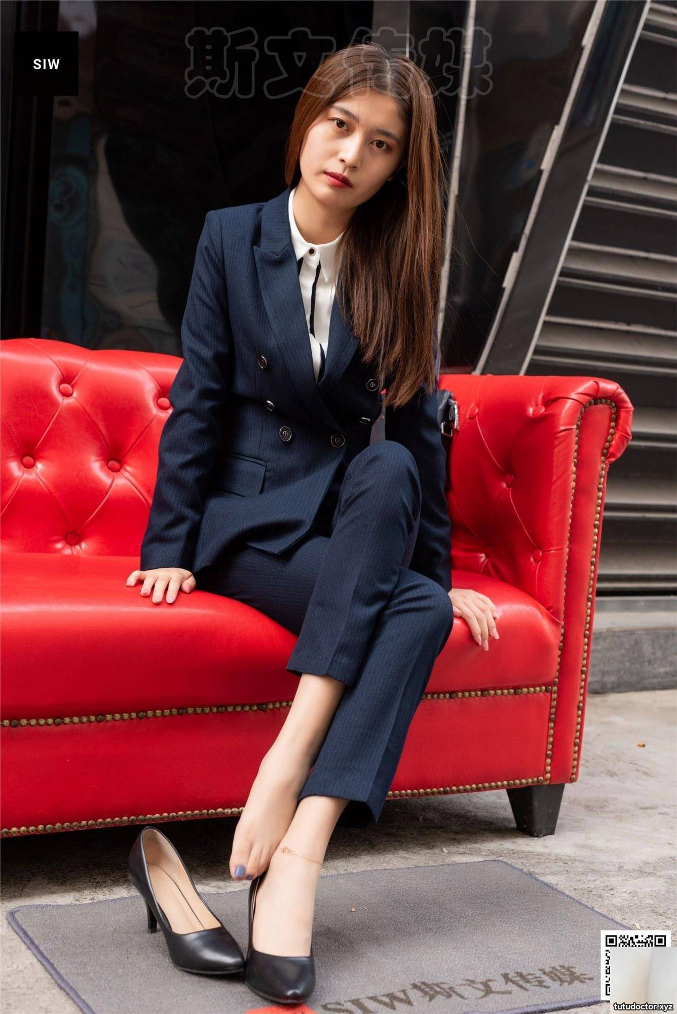 055 Fashionable temperament OL professional double-breasted suit · photo 27 of 64