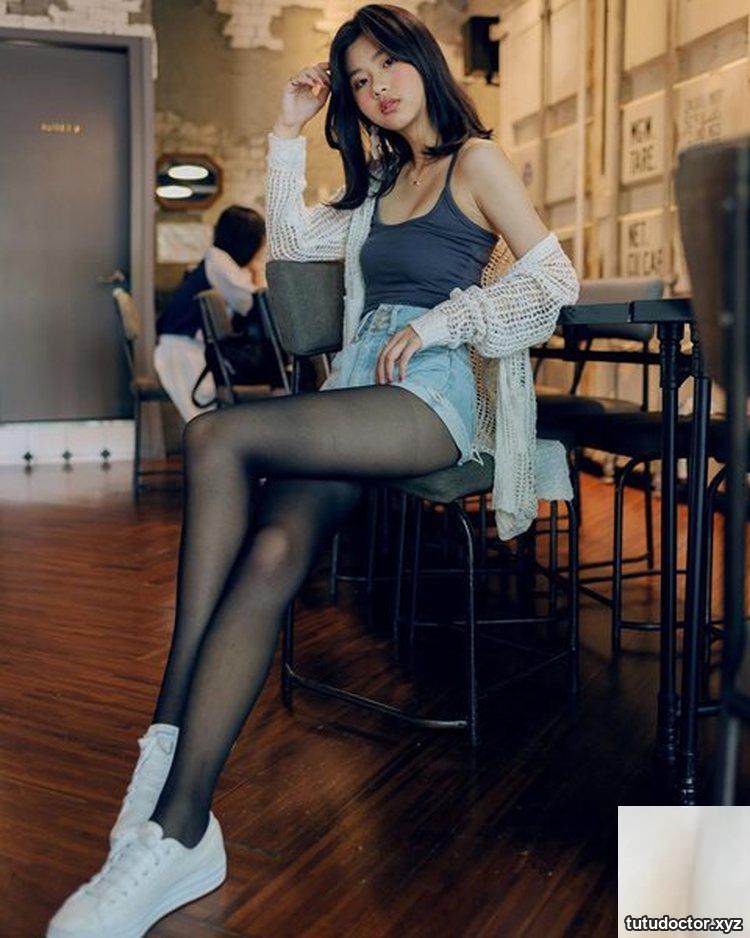 The pure and beautiful girl Rurumi is equipped with a sexy small · photo 2 of 10