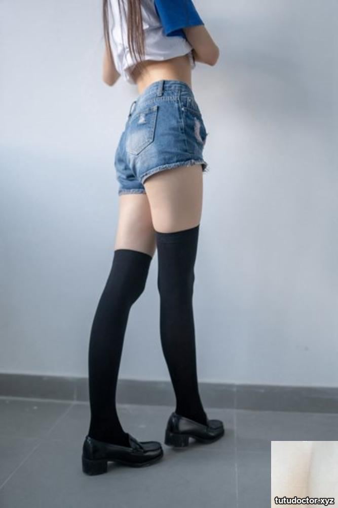 NO.113 Black silk denim shorts · photo 33 of 47