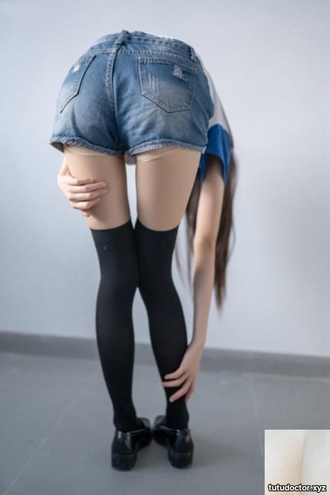 NO.113 Black silk denim shorts · photo 45 of 47