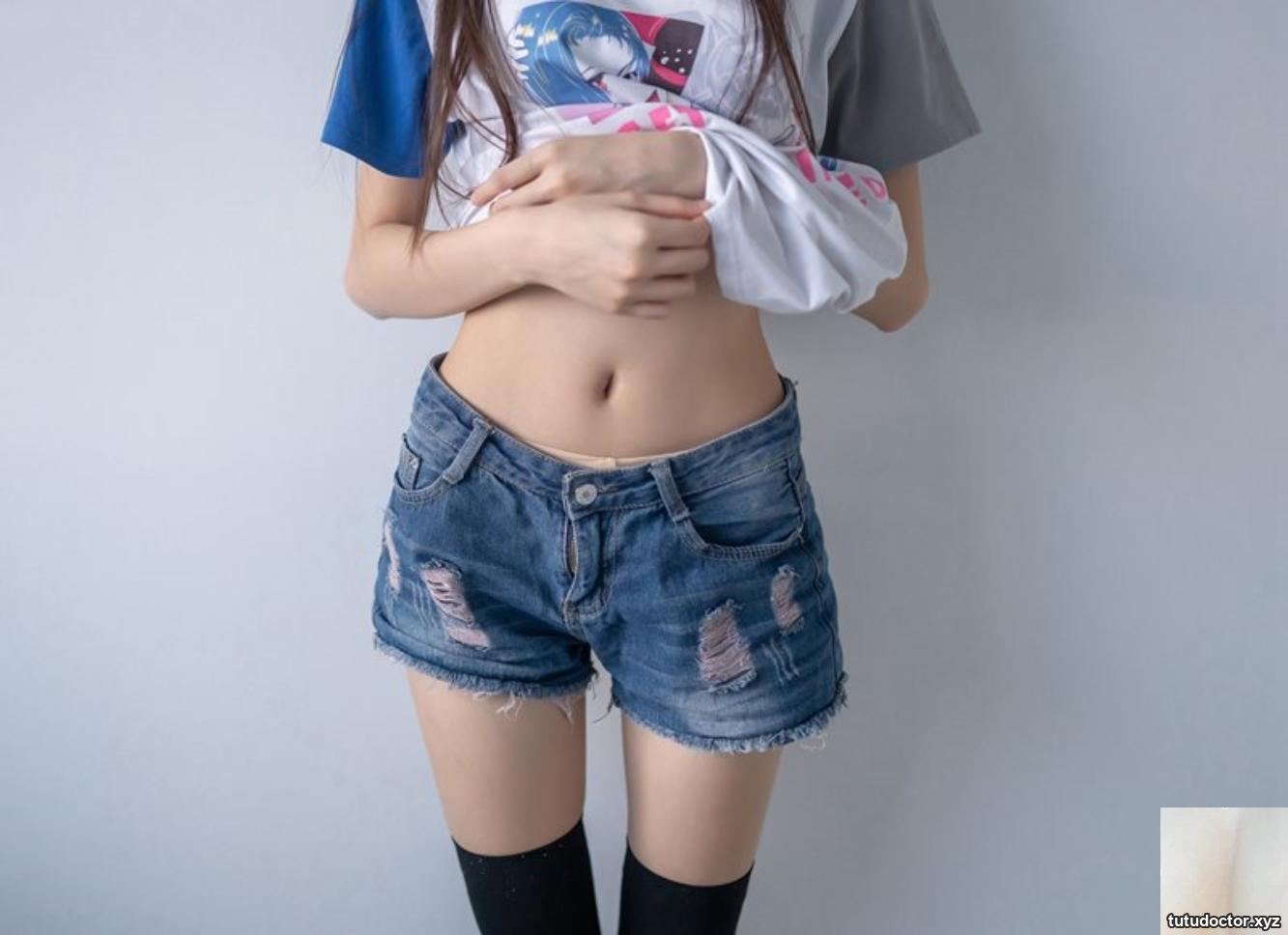 NO.113 Black silk denim shorts · photo 46 of 47