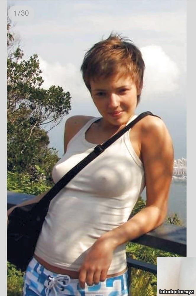 Protruding nipples · photo 15 of 21