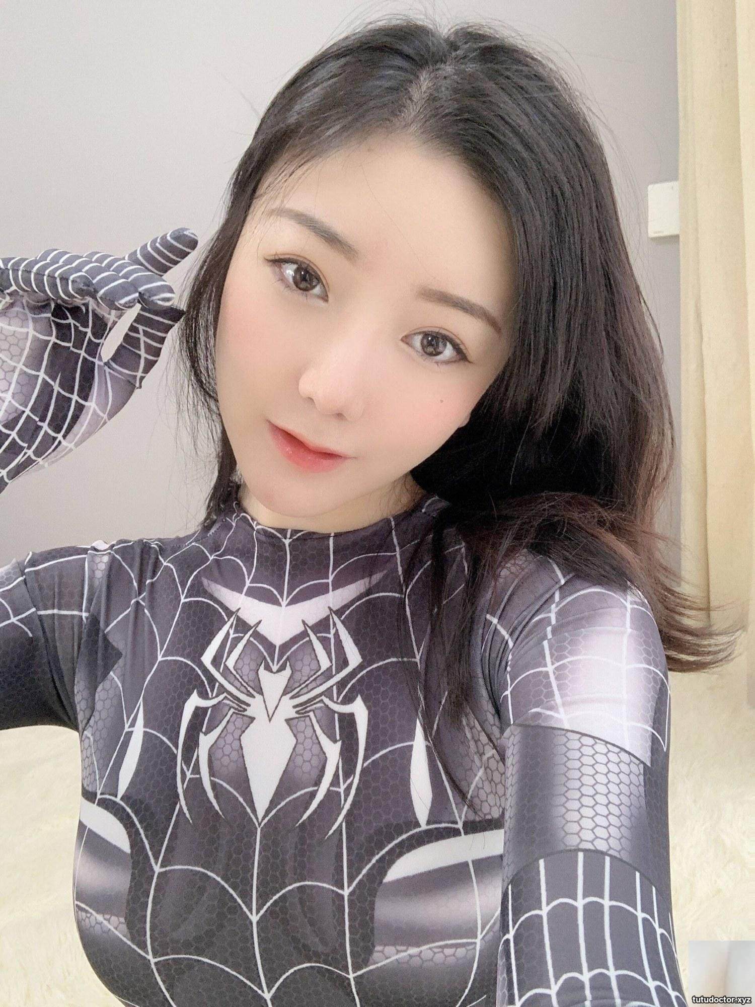 (Online collection) Welfare girl Bai Xiaochun’s “Twitter Collection” VIP exclusive (77P)