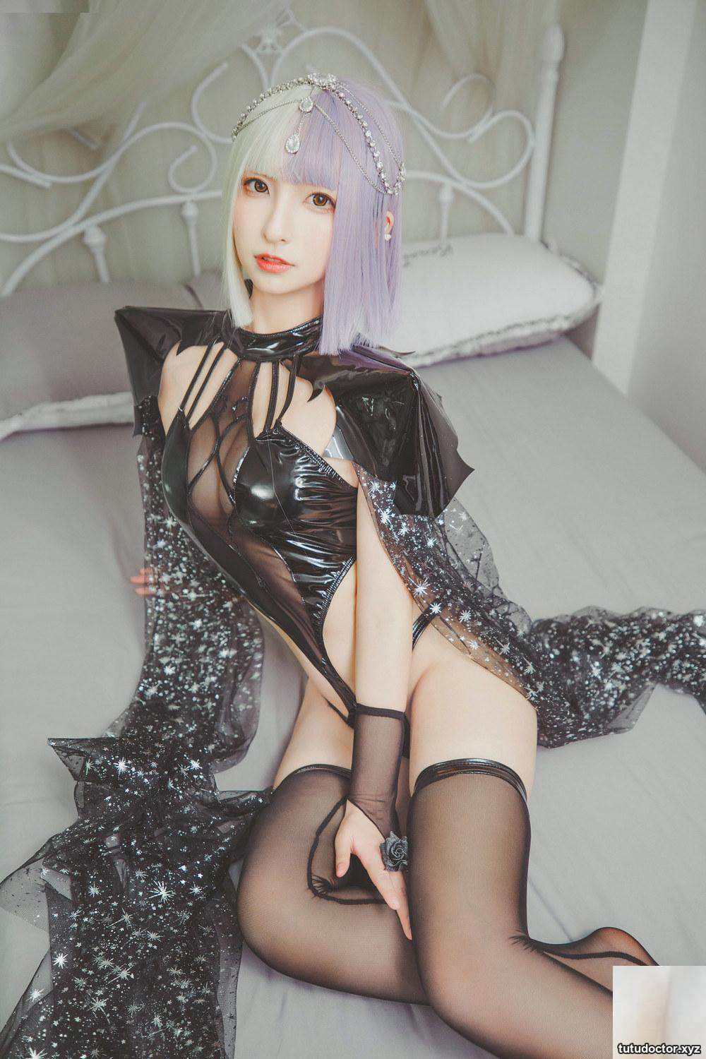 Kagakusaka Mafuyus Sexy High Breasts Golden Curvy Figure Youll · photo 19 of 68