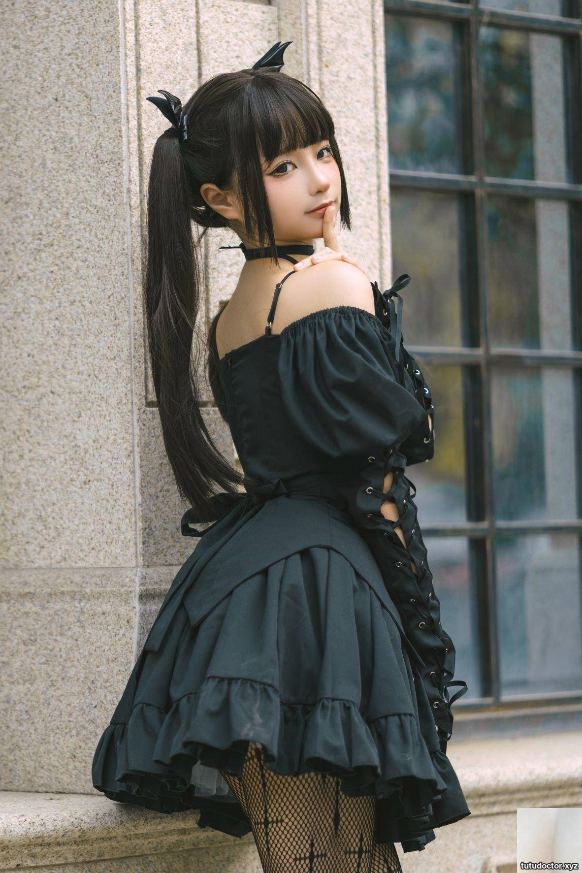 Stupid Momo – Little Devil with Twin Ponytails · photo 12 of 13