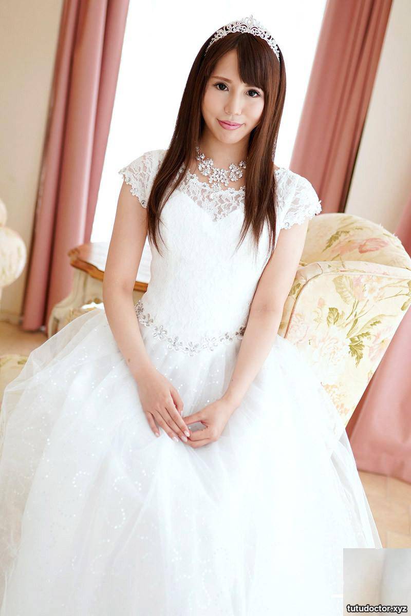 Emi Sakurai M Anko · photo 2 of 26