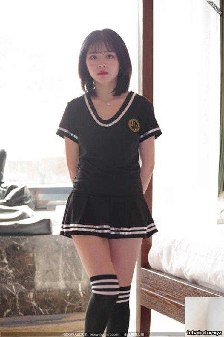 Chinese model Su Xinran-knee socks and football jersey (28P)